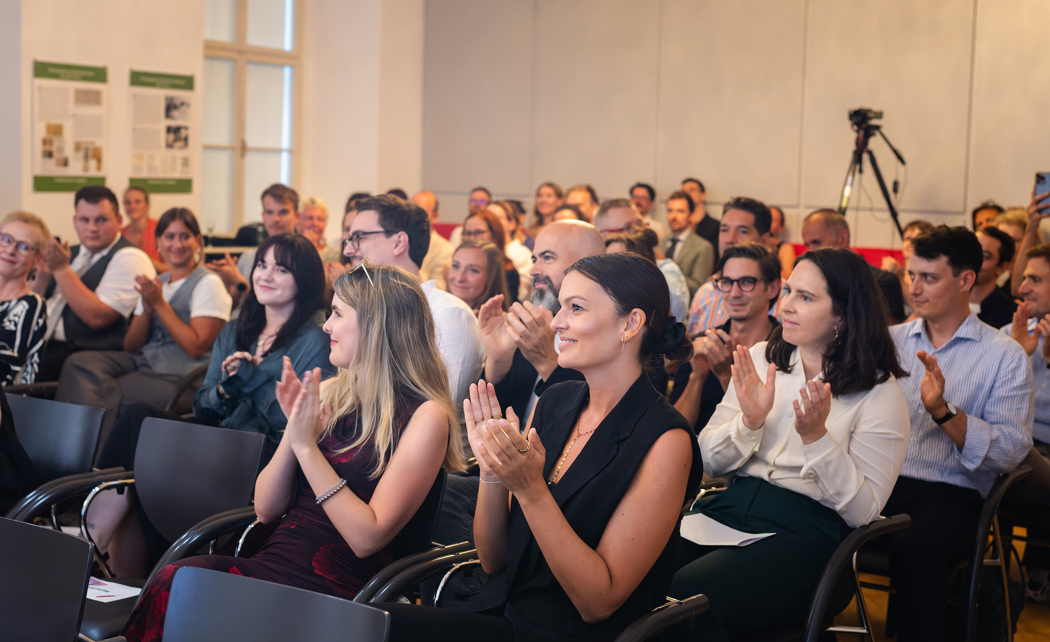 Teilnehmer:innen beim Papageno Medienpreis