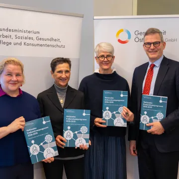 Pressefoto zur Präsentation des Nationalen Krebsrahmenprogramms 2026–2035 mit den Sprecher:innen.